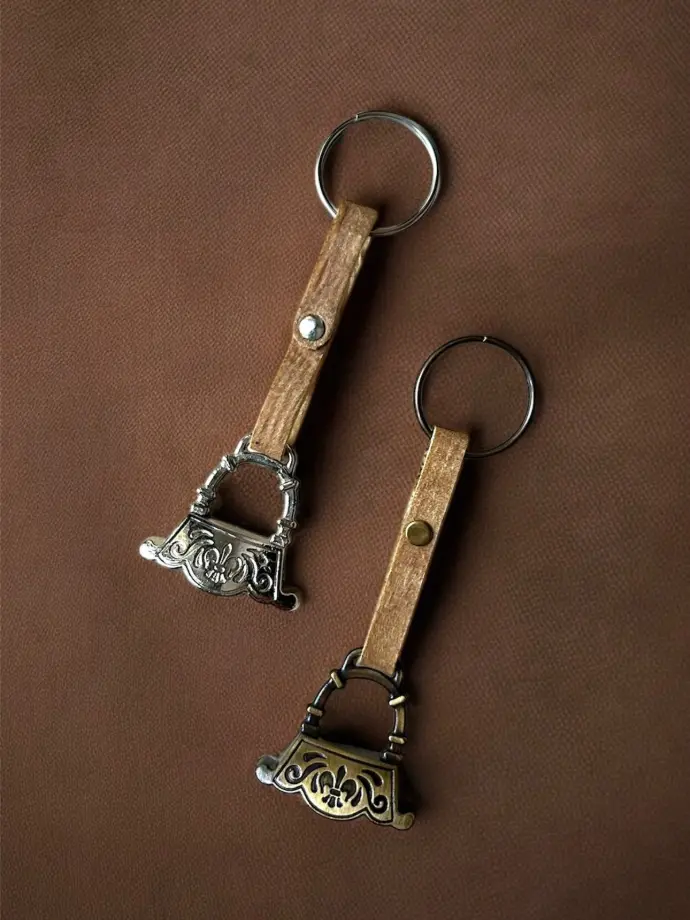 Llavero Estribo Campana